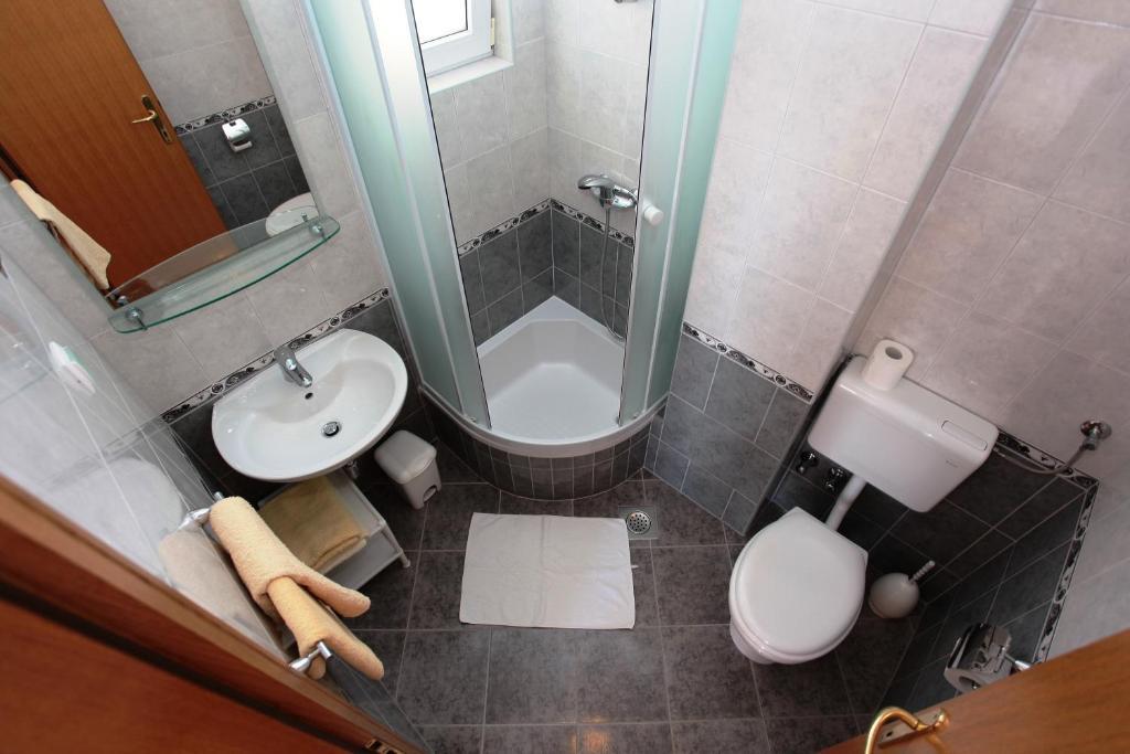 מאקרסקה Apartments Akmadzic מראה חיצוני תמונה