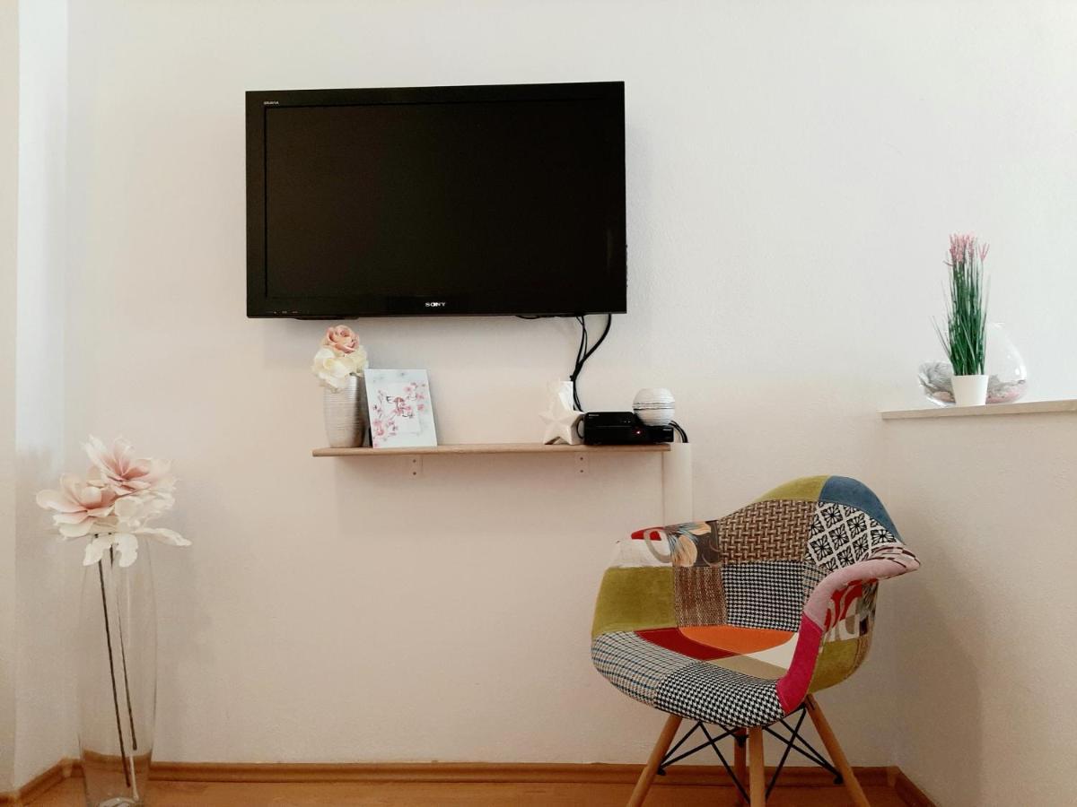 מאקרסקה Apartments Akmadzic מראה חיצוני תמונה